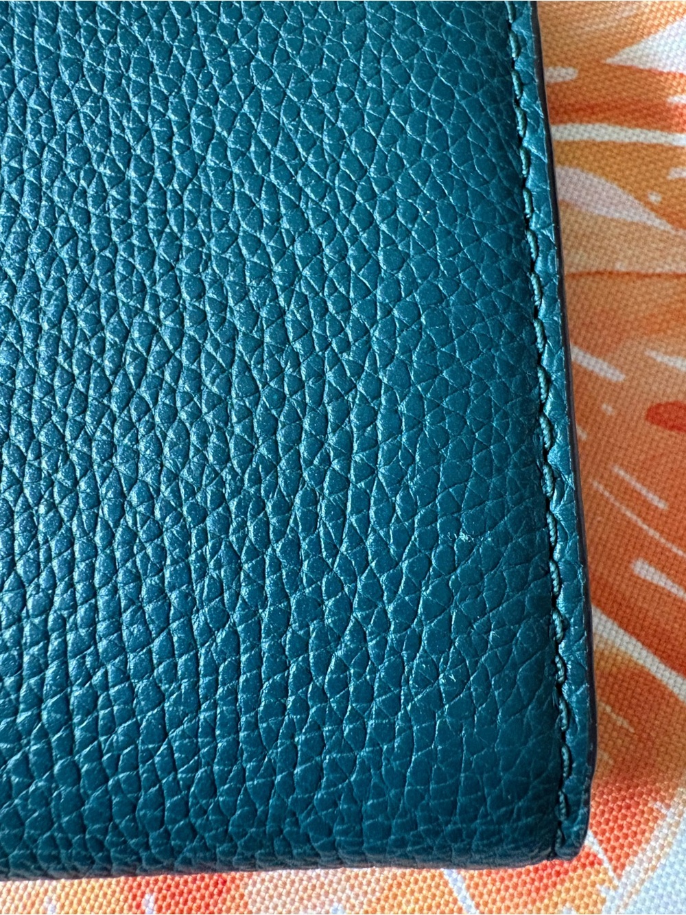 Michael Kors | Medium Leather Wallet - Picture 3 of 13